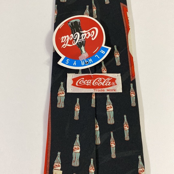 Vintage Coca Cola Necktie 1995 - Picture 3 of 6